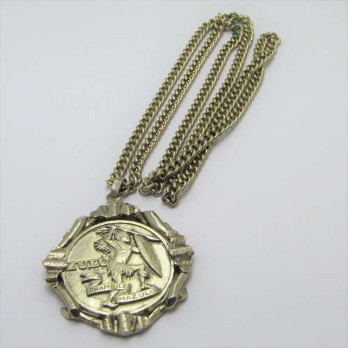 Costume jewellery Phambile Muzulu ZULU pendant and necklace - 39cm