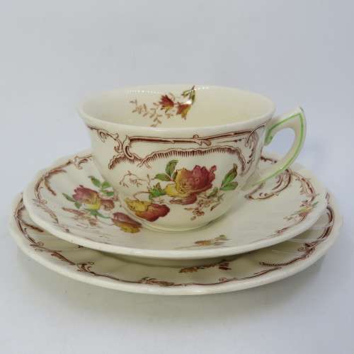 Royal Doulton Chiltren pattern trio