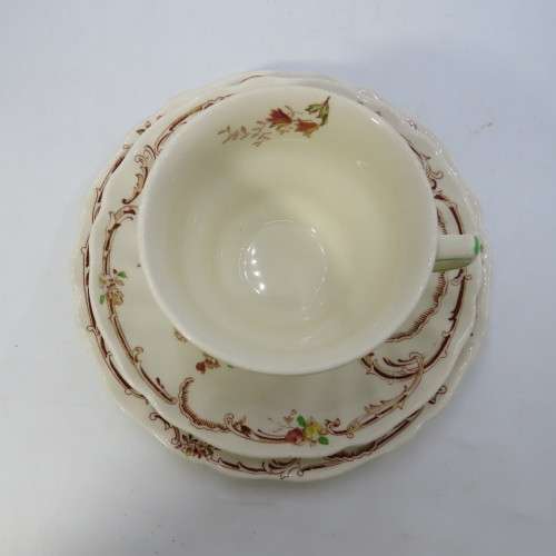 Royal Doulton Chiltren pattern trio