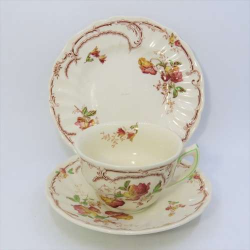 Royal Doulton Chiltren pattern trio