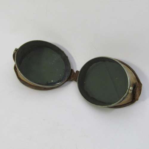 Pair of antique / vintage motorcycle glasses - no strap