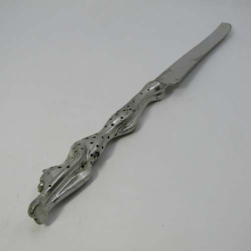 Diana Carmichael Cheetah carving set