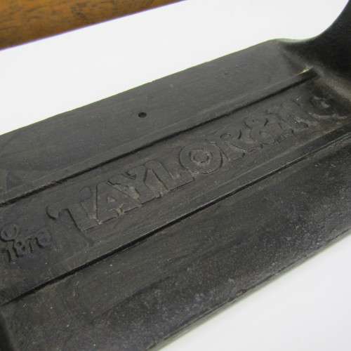 Vintage 1978 Taylor and NG cast iron bacon press