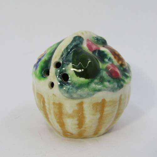 Pair of vintage flower basket salt and pepper shakers