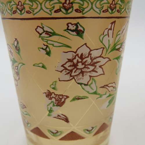 Lot of 6 vintage oriental carnival glass glasses