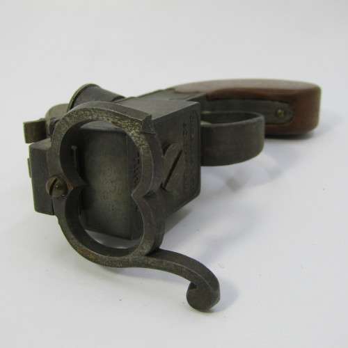 Vintage Dunhill Tinder Pistol table lighter - stand leg broken