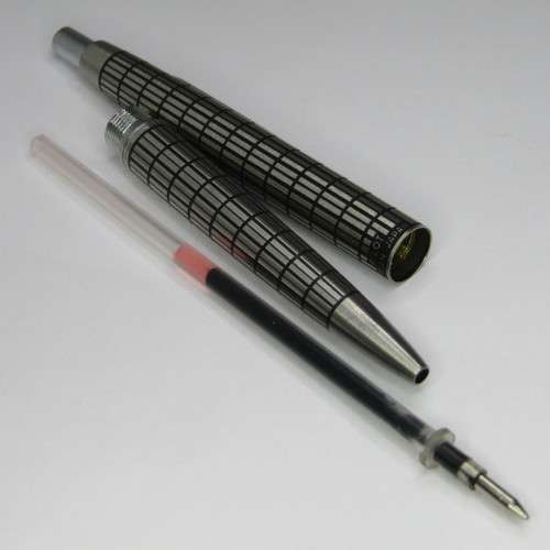 Vintage Pilot Mitsubishi ballpoint pen - Needs refill
