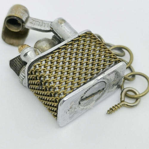 Vintage miniature Zenth lighter