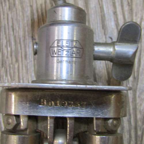 Vintage Leitz Wetzlar camera tripod - 120cm