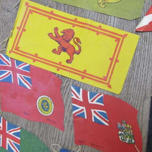 Lot of 15 bunting paper flags - vintage