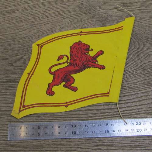 Lot of 14 larger bunting paper flags - vintage