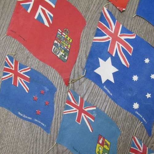 Lot of 14 larger bunting paper flags - vintage