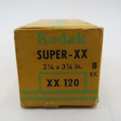 Kodak Super XX panchromatic film XX120-6x9 - Expired April 1950 - Unused and unopened