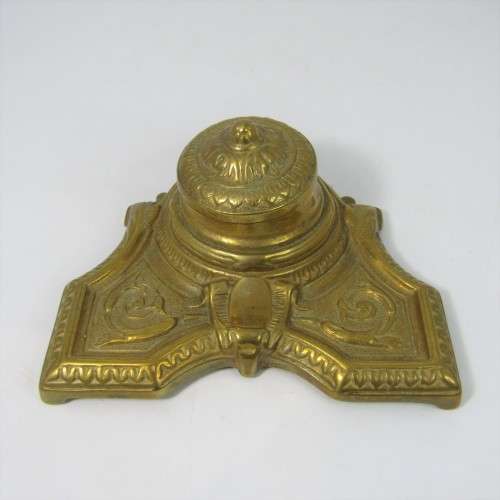 Small vintage brass fountain pen station