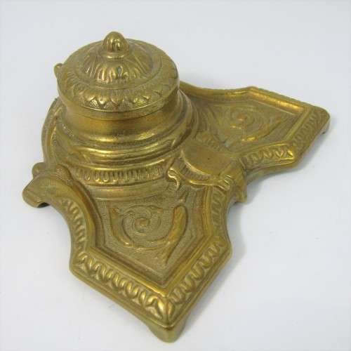 Small vintage brass fountain pen station