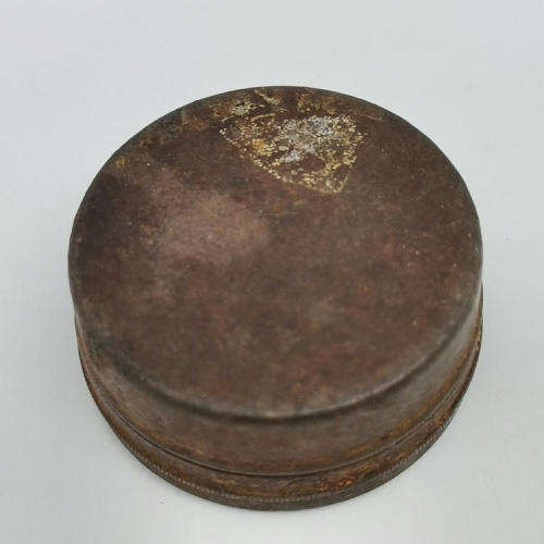 Vintage Kodak color filter 3 in tin