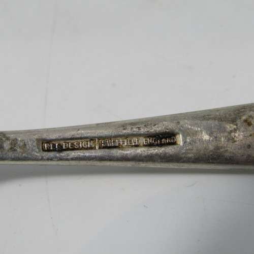 Lot of 9 De Moutfort silver plated forks - vintage
