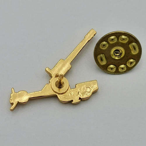 Vintage Artillery pin badge