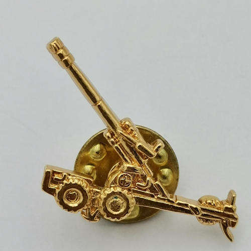 Vintage Artillery pin badge