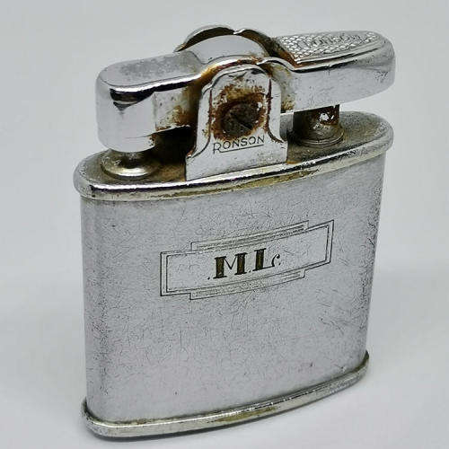 Vintage Ronson Lighter - Not working