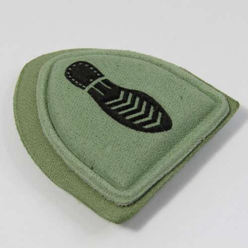 SANDF tracker qualification badge - embossed