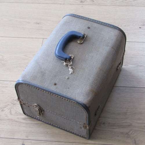 Vintage 1940`s Pitney-Bowes Model S14041 postage meter in case
