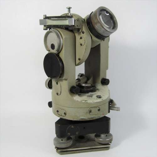 Vintage Carl Zeiss TH.IV theodolite in case - top spirit level broken