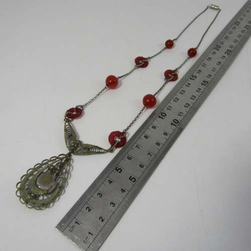 Vintage Filagree costume necklace - beautiful piece - 47cm