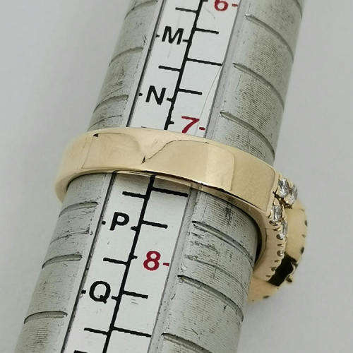 2,03ct Fancy Brown diamond ring with 29 smaller diamonds set in 9kt rose gold with E.G.L certificate