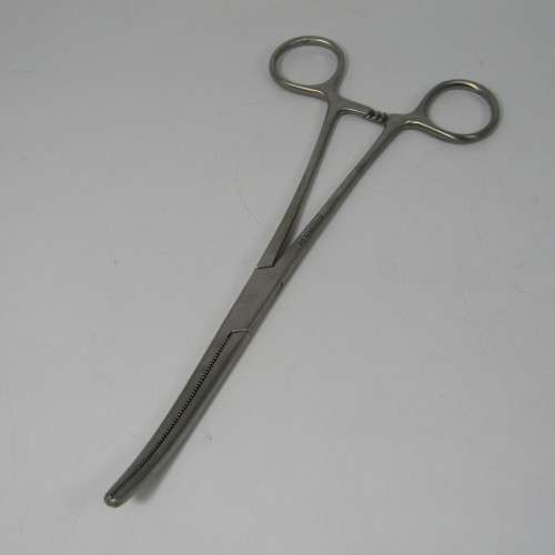 Lot of 6 Dentist clamps with curved fronts