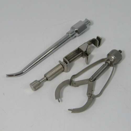 Lot of 7 stainless steel Dentist syringes and other tools