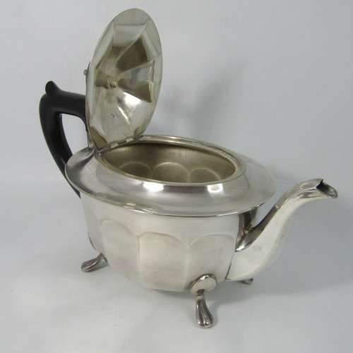 Art Deco silver plated coffee pot made in Sheffield