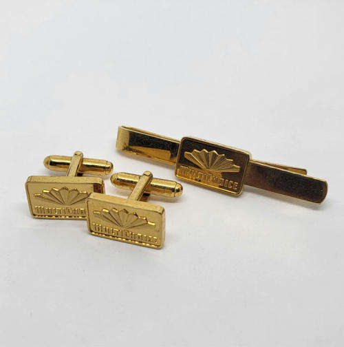 Set of Multichoice cufflinks with tie pin