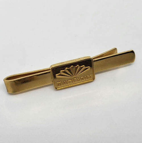 Set of Multichoice cufflinks with tie pin