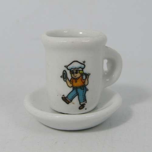 Vintage miniature crockery - 14 pieces