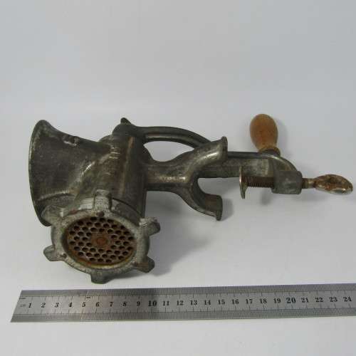 Vintage Porkert No. 5 mincer - rarely seen