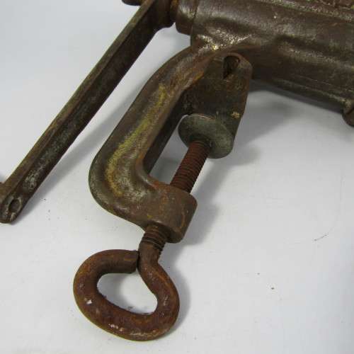 Vintage No. 8 Spong mincer