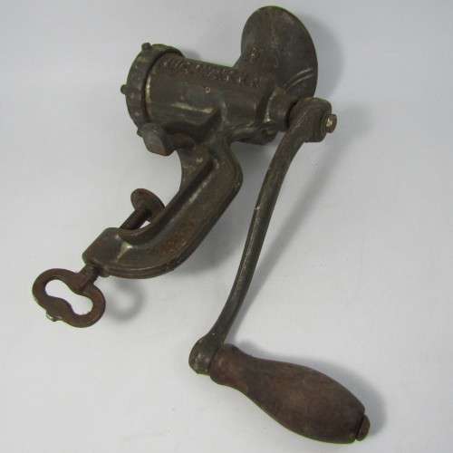 Vintage No. 5 Reliance Husqvarna meat mincer
