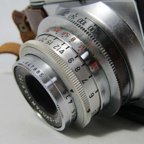 Voigtlanders VITO B in leather case and original box (1956) and books plus rangefinder