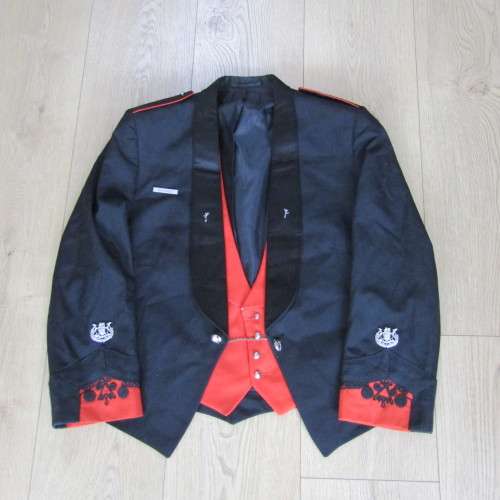 SADF Mess dress tunic , waistcoat and trousers of Warrant Officer du Plessis, SA Signal corps