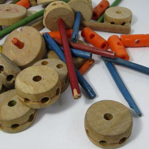 Vintage Tinkertoy Little designer construction set