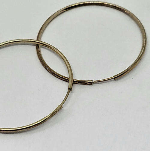 Sterling silver earrings - 1.5g