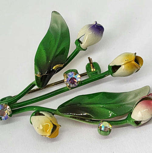 Beautiful handpainted flower brooch