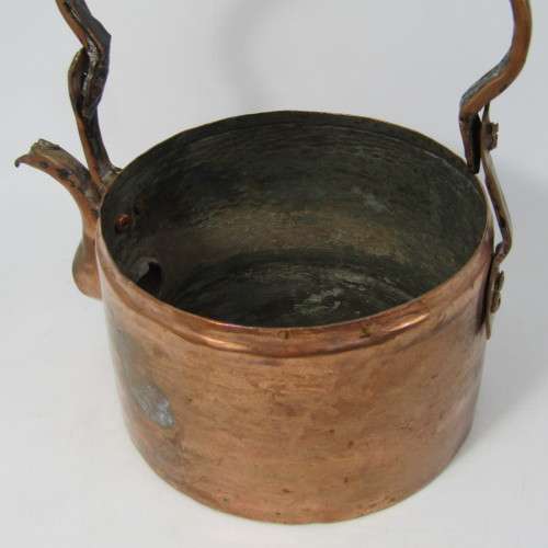 Small Antique copper kettle - Voortrekker kettle dates to early 1800`s