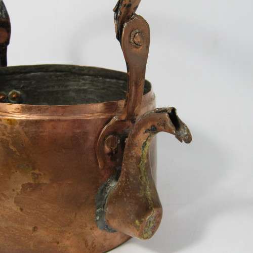 Small Antique copper kettle - Voortrekker kettle dates to early 1800`s