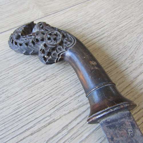 Antique Indonesian Luwuk sword with water buffalo horn handle - blade 67cm, total length 83cm