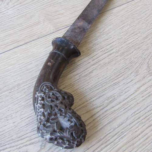 Antique Indonesian Luwuk sword with water buffalo horn handle - blade 67cm, total length 83cm