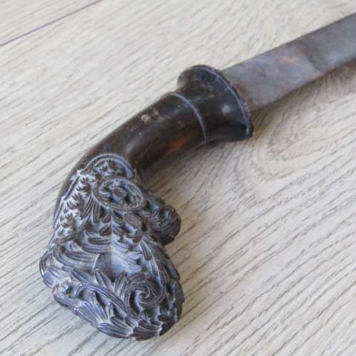 Antique Indonesian Luwuk sword with water buffalo horn handle - blade 67cm, total length 83cm