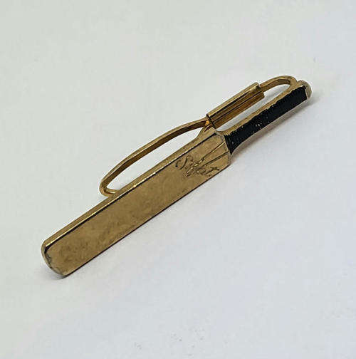 Vintage cricket bat tie clip