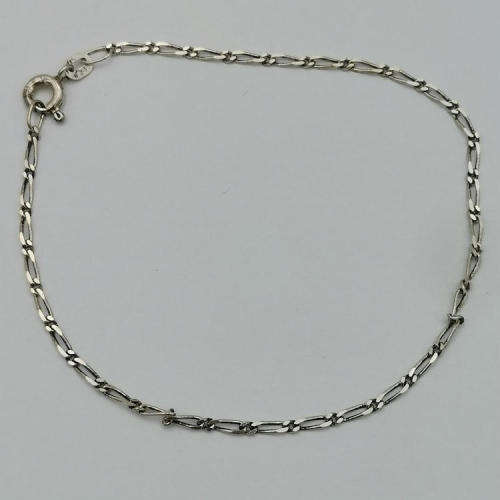 Silver bracelet 18cm - weighs 1.1g